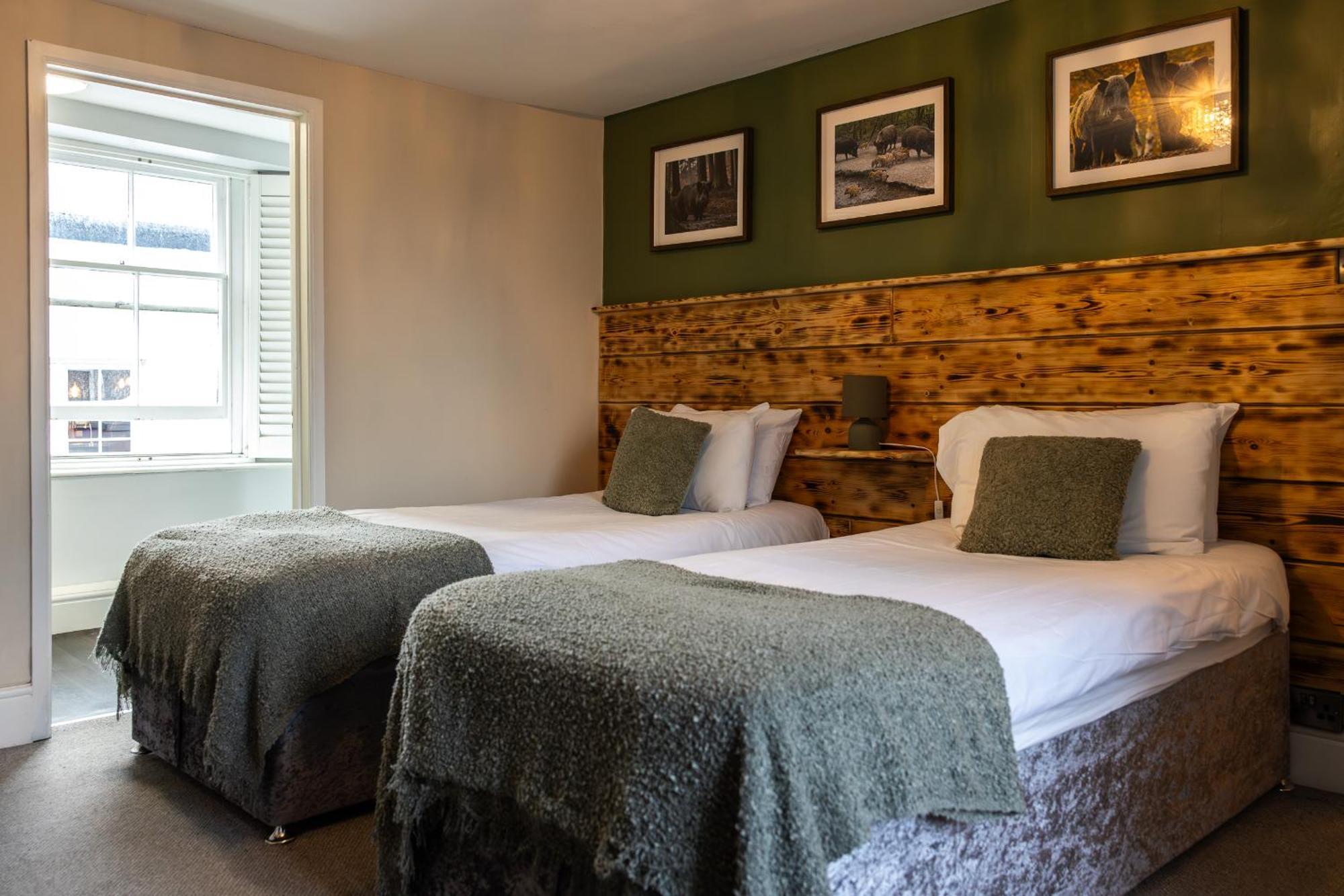 Stonerock Lodge Чепстоу Экстерьер фото